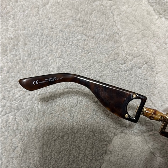 Gucci Brown Gg 3678 Vintage Oversized Sunglasses with Dark Lenses - Picture 3 of 4